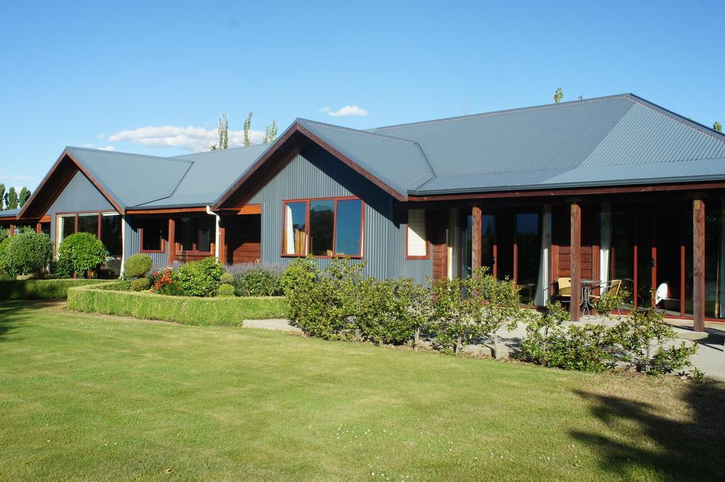 Wanaka Berry Farm And B&B Dış mekan fotoğraf