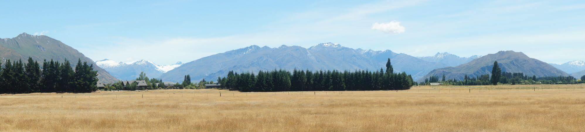 Wanaka Berry Farm And B&B Dış mekan fotoğraf